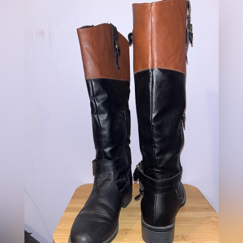 Women’s Riding Boots - Picture 3 of 3